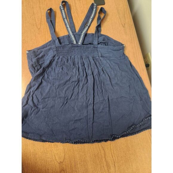 Xhilaration Blue halter tank with embroidered details size L - Picture 4 of 6